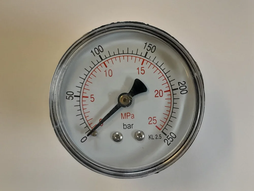 Manometr 1/4" 0-250 barů MZ 63mm, plast zadní 735317