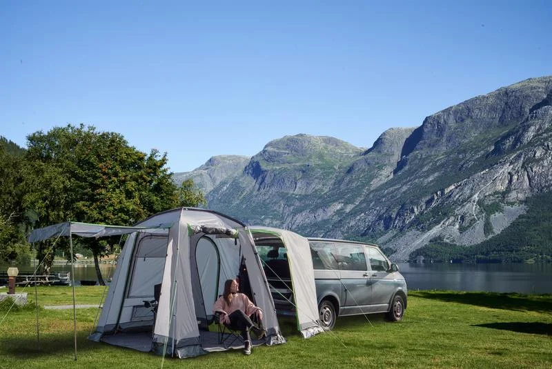 Stan zadní univerzální UniVan II pro minikempinky a dodávky 309084