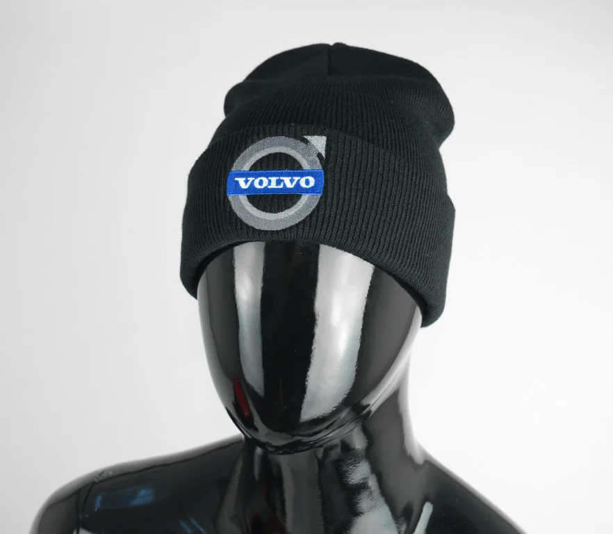 Čepice zimní VOLVO černá 601684