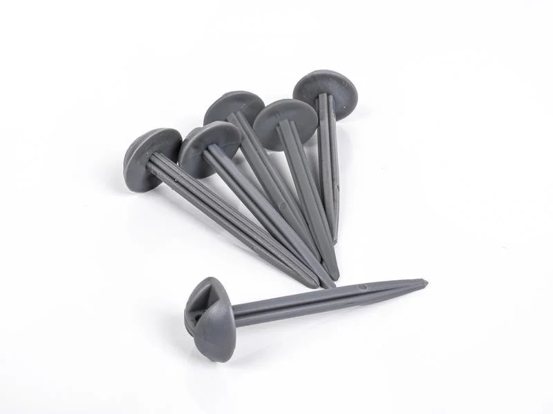 Plastové kolíky pro upevnění plachet – sada 6 ks 8 cm 308527