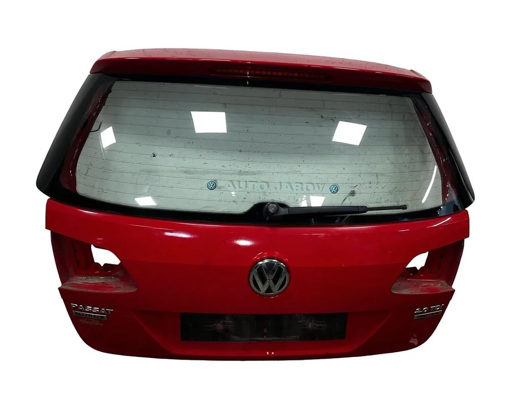 VW Passat B7 Alltrack kombi r.v. 2014 červená barva kód barvy LY3D páté dveře S5VX3T72063 VW Passat B7 Alltrack kombi r.v. 2014 červená barva kód barvy LY3D páté dveře S5VX3T72063