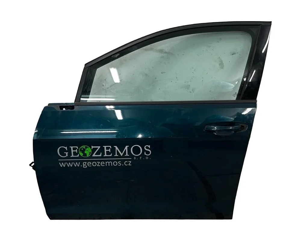 VW Golf 7 kombi r.v. 2018 tmavě zelená PfauGreen metalíza kód barvy LR6Z levé přední dveře S5VX3T77863 VW Golf 7 kombi r.v. 2018 tmavě zelená PfauGreen metalíza kód barvy LR6Z levé přední dveře S5VX3T77863